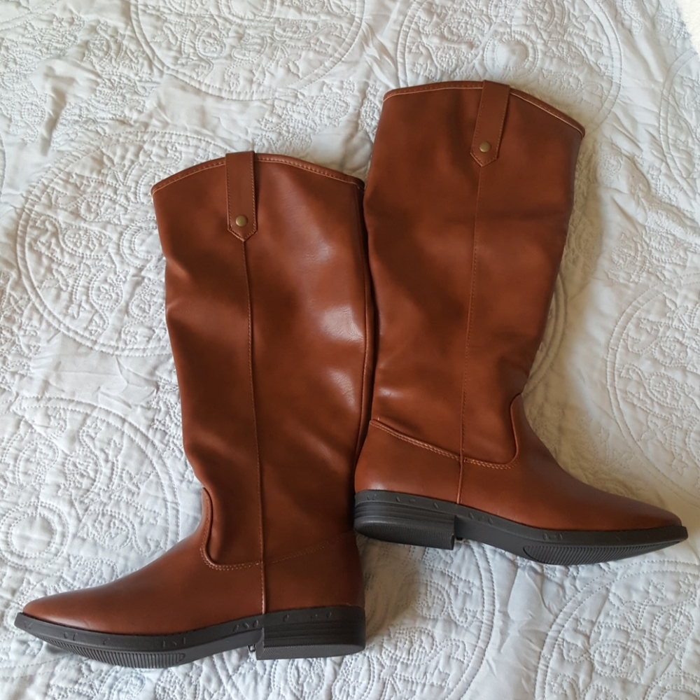 New in Box- Rampage Isobel  Riding Boots size 7.5